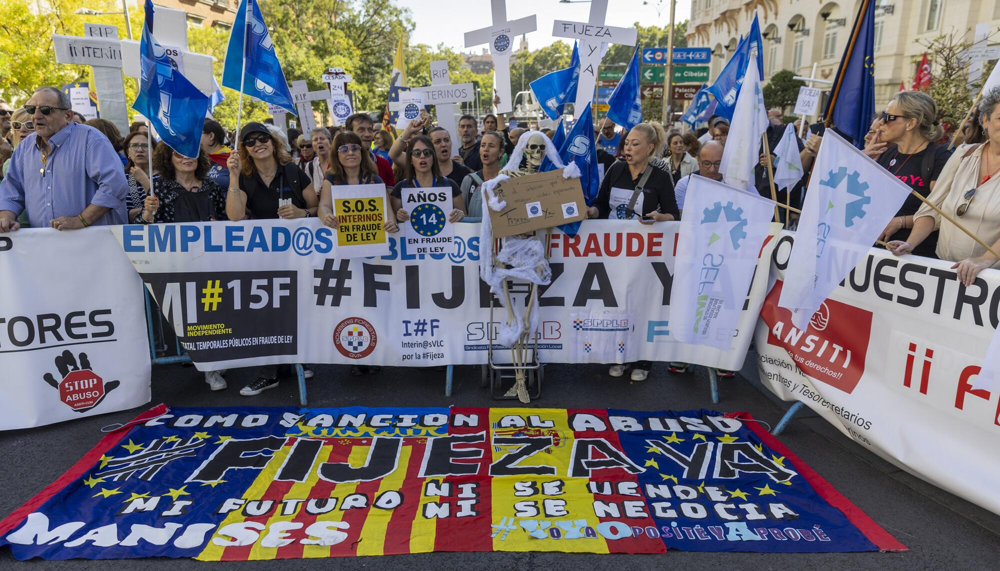 Concentración Trabajadores públicos temporales Congreso 25-10-07 - 2